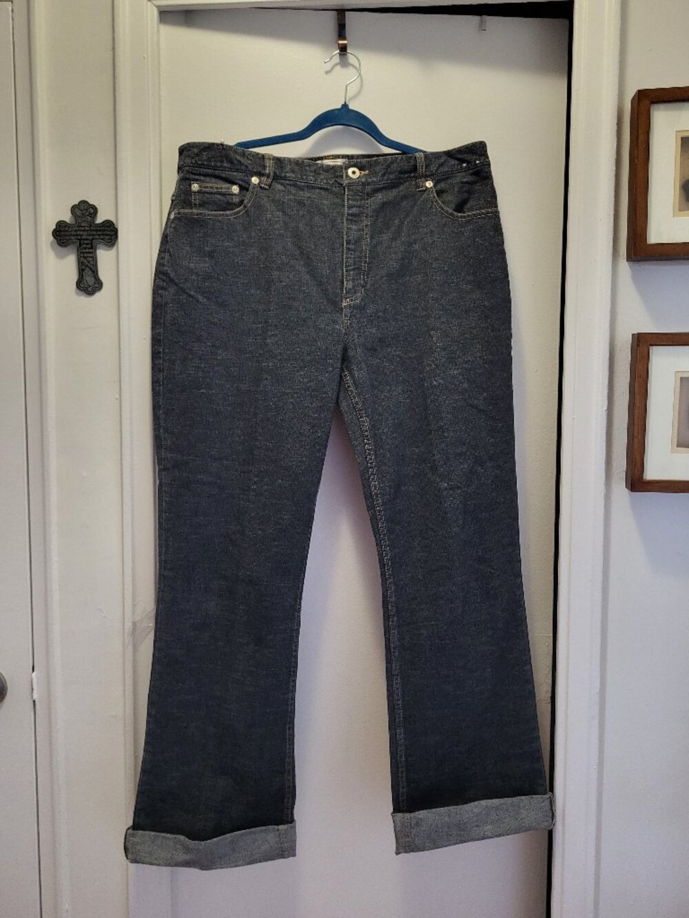 WOMEN JEAN PANTS ( NEW)